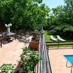 Gorgeous In Apartament Montemonaco