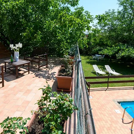 Gorgeous In Apartamento Montemonaco