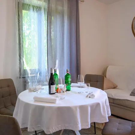 Apartamento Gorgeous In Montemonaco